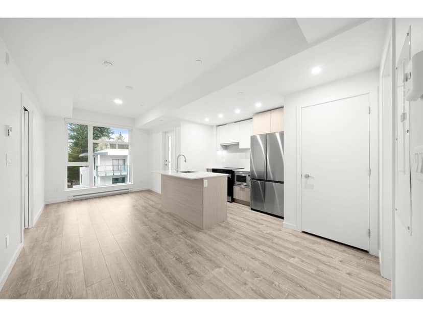 420 10828 139A STREET, Surrey, photo 2