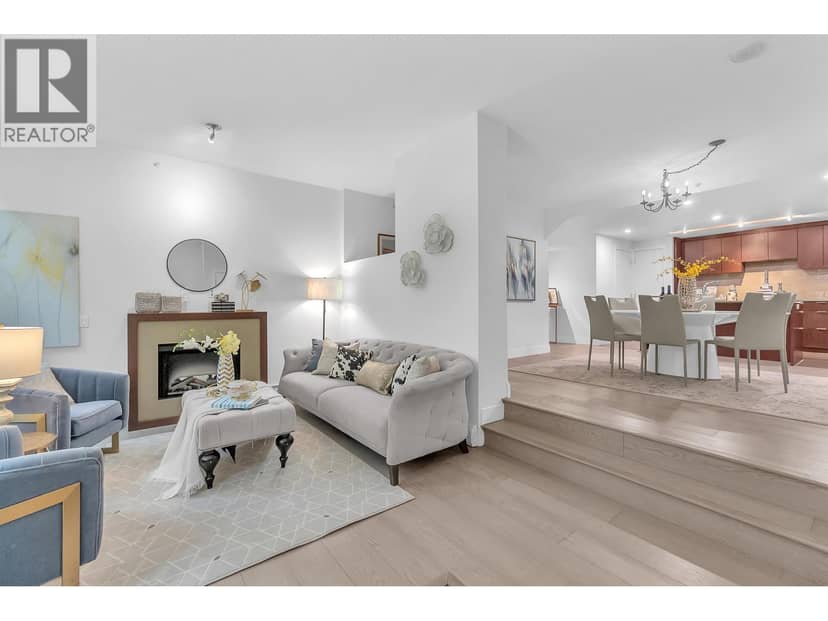 164 W 13TH STREET, North Vancouver