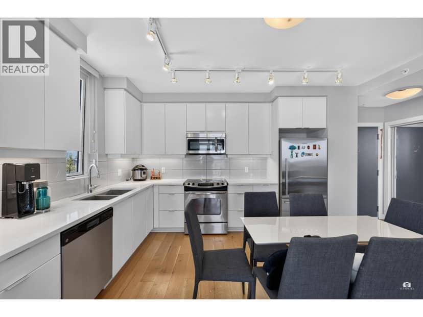 1206 9393 TOWER ROAD, Burnaby, photo 5