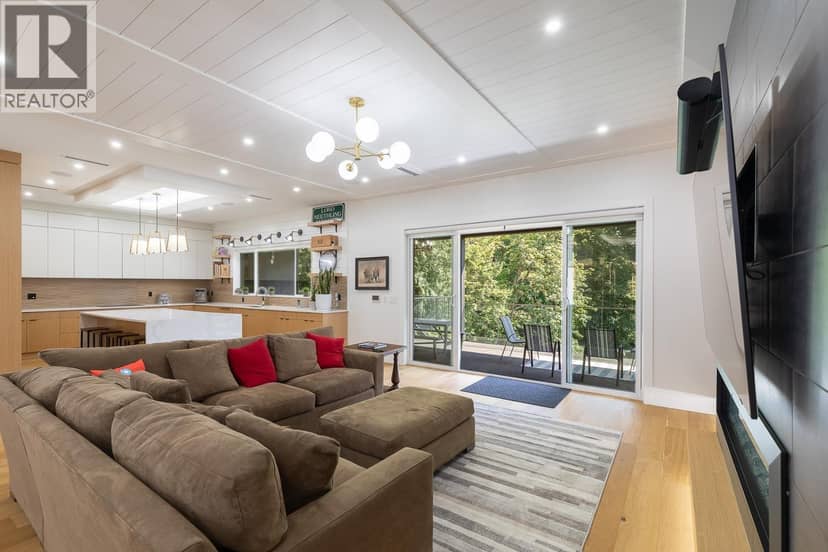 307 CUTLER STREET, Coquitlam, photo 2