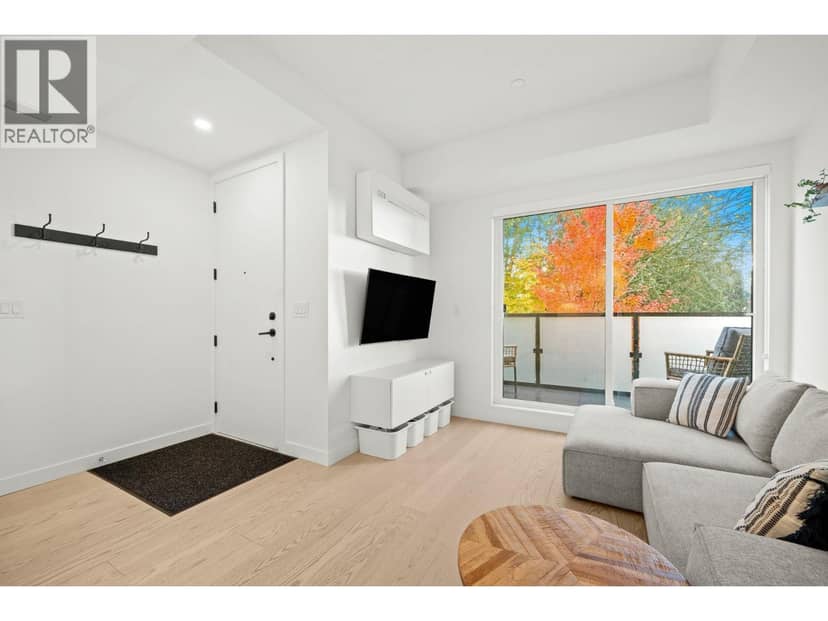 107 650 E 2ND STREET, North Vancouver, photo 5