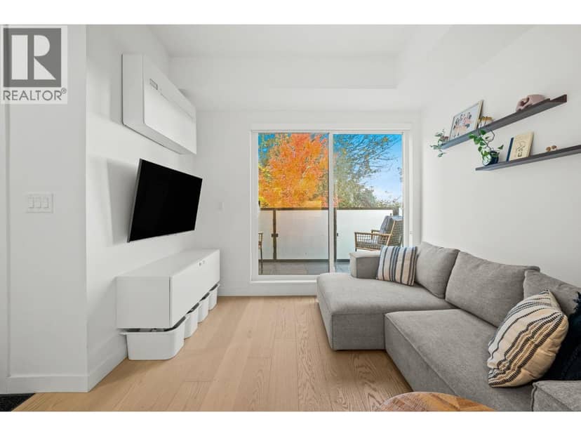 107 650 E 2ND STREET, North Vancouver, photo 8