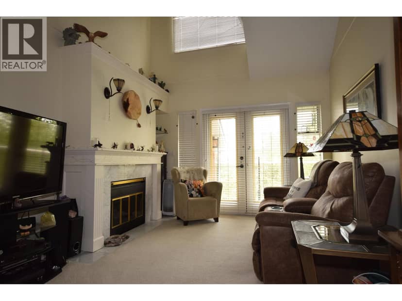 210 74 Miner Street, New Westminster, photo 2