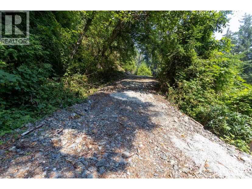 750 TAYLOR ROAD, Bowen Island, photo 4