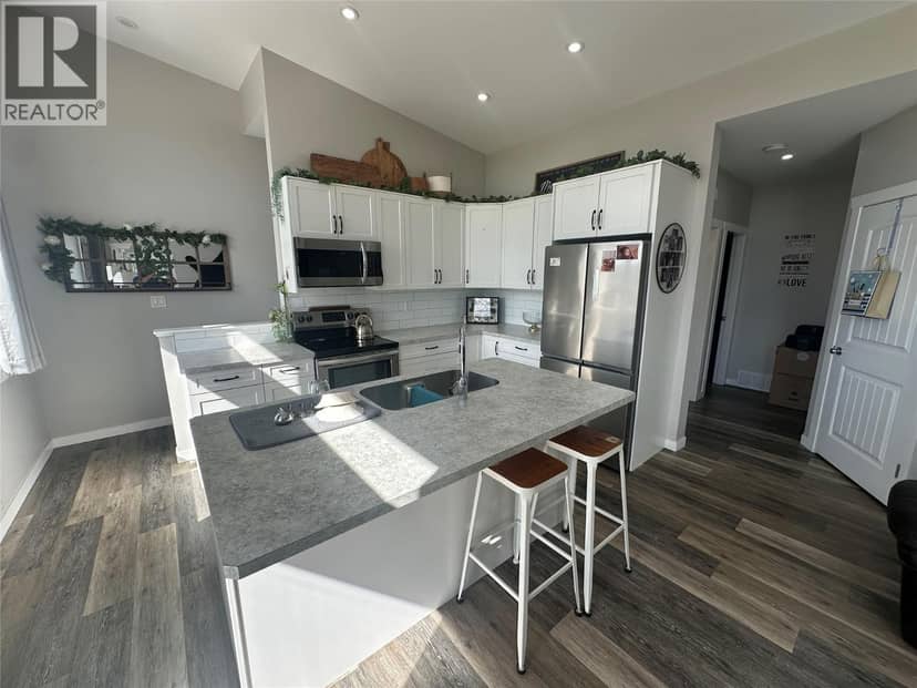 8057 Harper Subdivision, Dawson Creek, photo 5