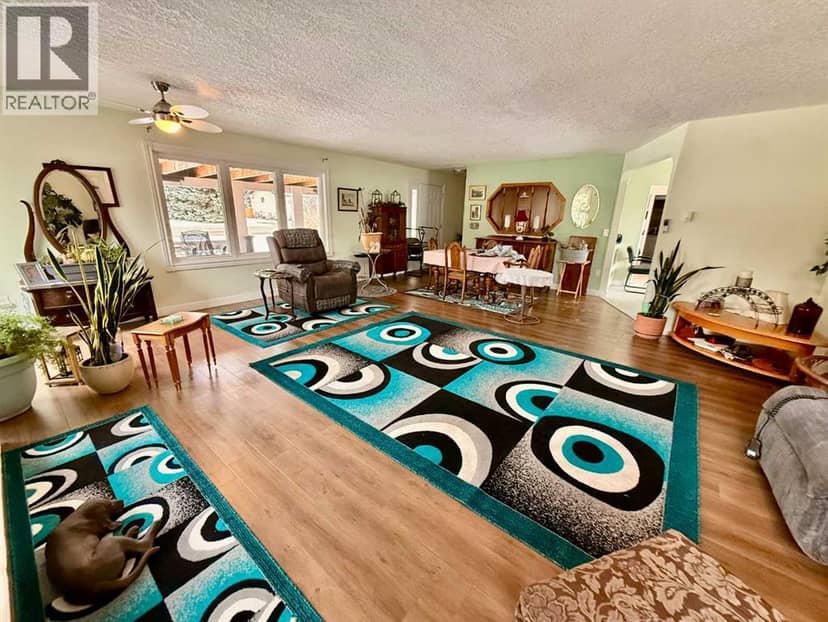 5111 49 Street, Irma, photo 6
