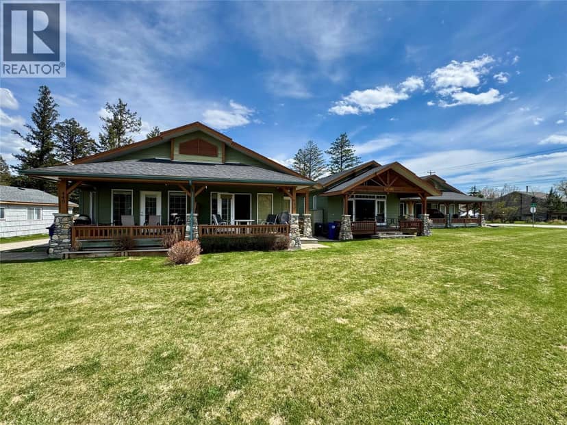 451 13TH Avenue, Invermere