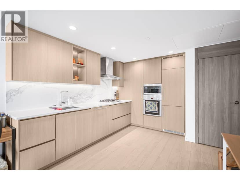 3910 4880 LOUGHEED HIGHWAY, Burnaby, photo 3