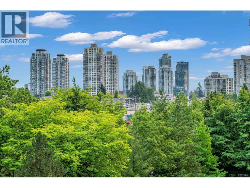 802 6611 SOUTHOAKS CRESCENT, Burnaby, photo 3