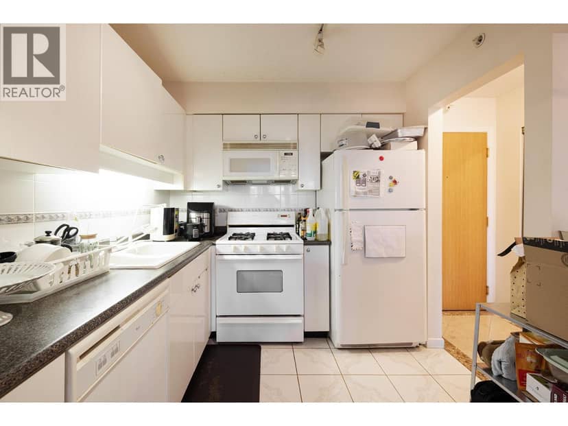 502 8238 SABA ROAD, Richmond, photo 5