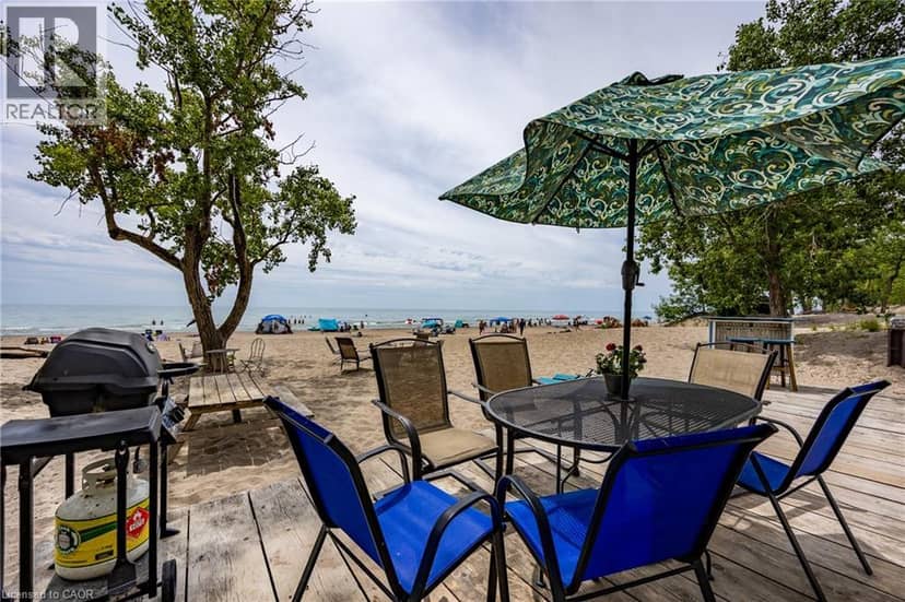 5 BEACH Avenue, Long Point, photo 4