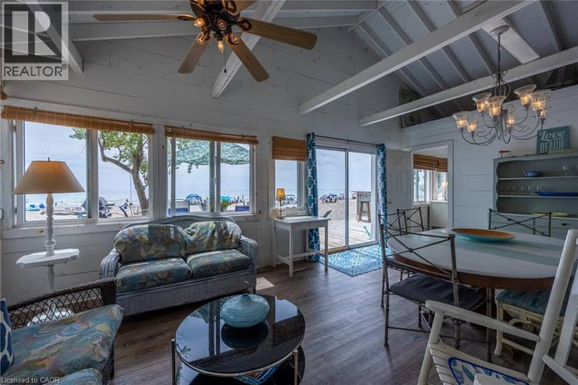 5 BEACH Avenue, Long Point, photo 5