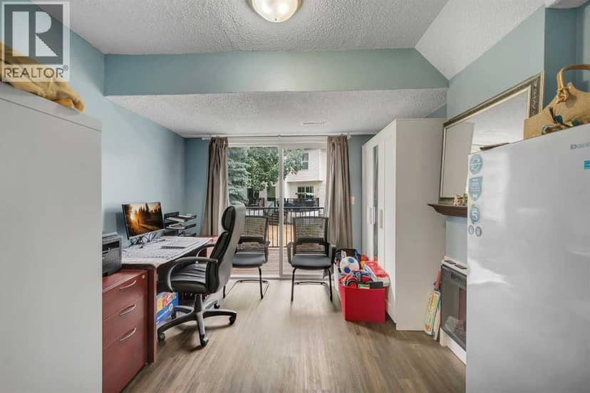 13, 200 Hidden Hills Terrace NW, Calgary, photo 5