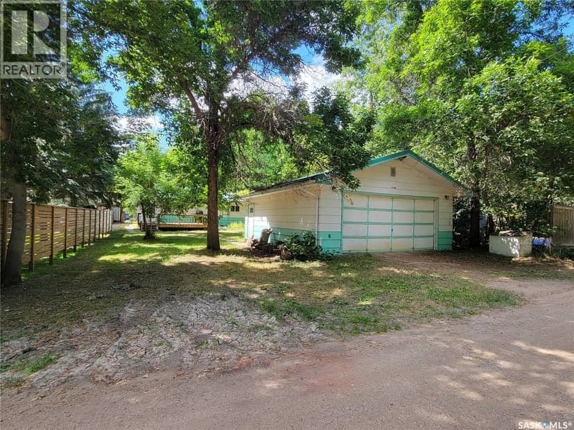 27 Elm STREET, Katepwa Beach, photo 8
