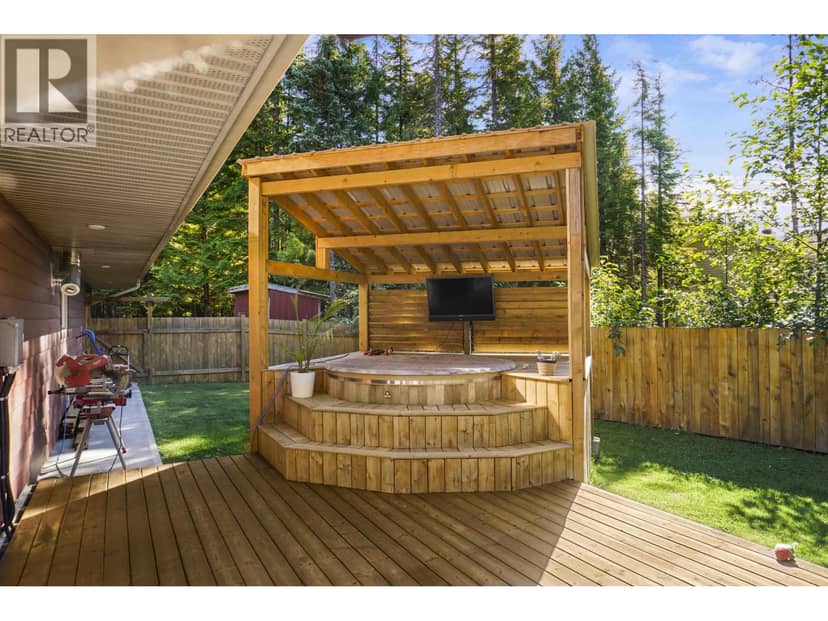 152 DEWBERRY STREET, Kitimat, photo 4