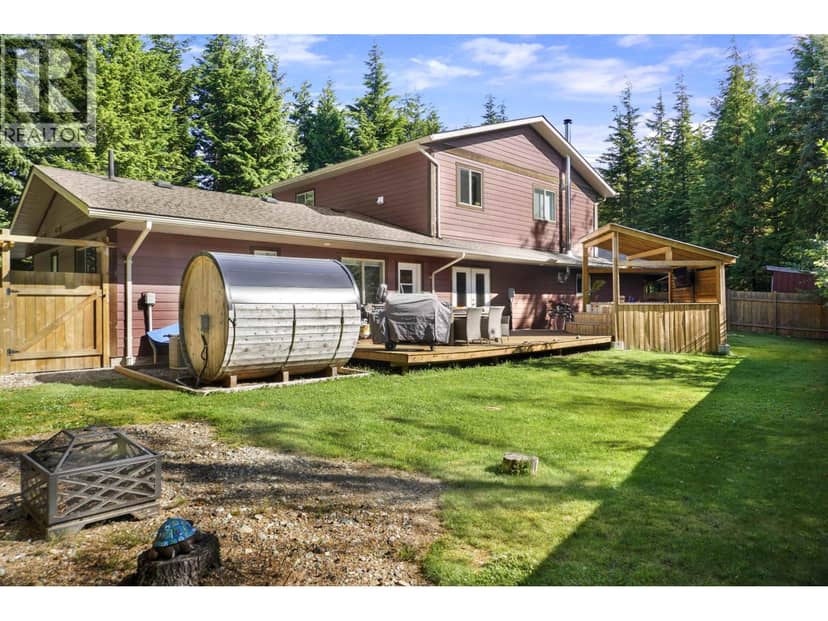 152 DEWBERRY STREET, Kitimat, photo 2