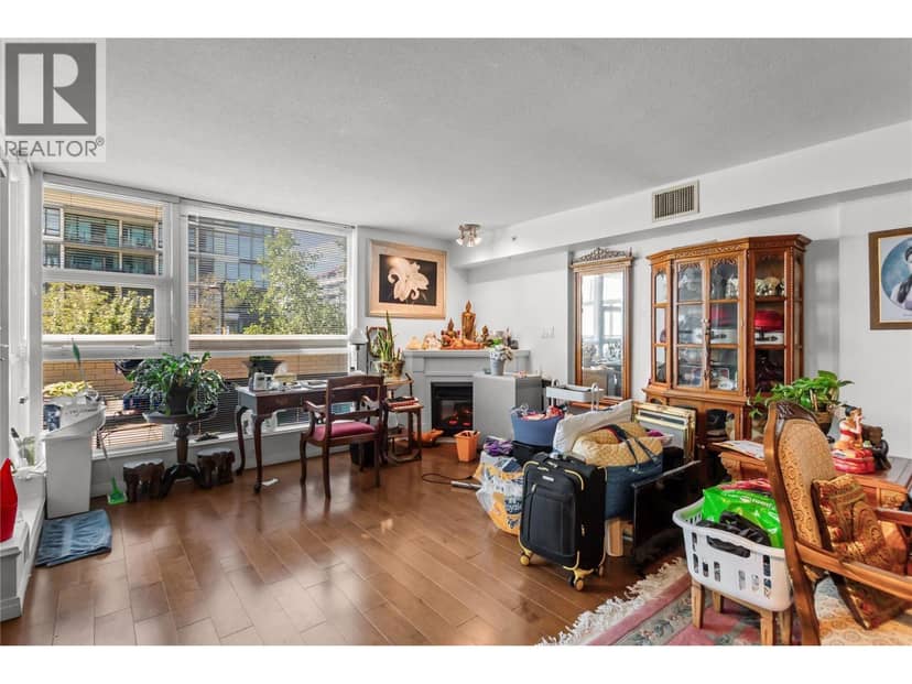 302 188 E ESPLANADE, North Vancouver, photo 5