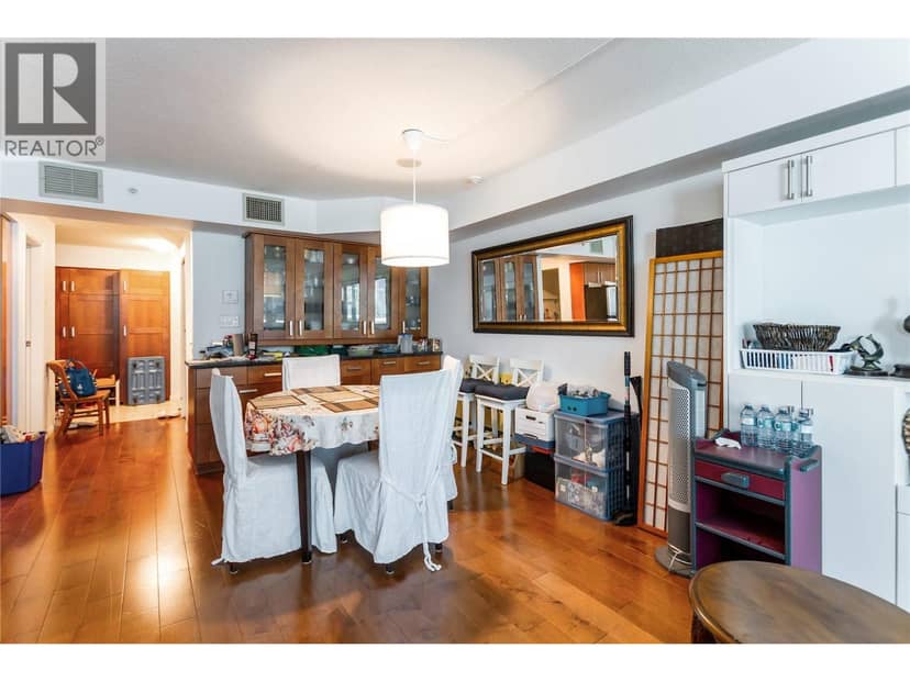 302 188 E ESPLANADE, North Vancouver, photo 6