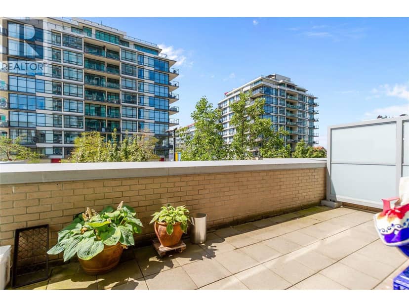 302 188 E ESPLANADE, North Vancouver, photo 8
