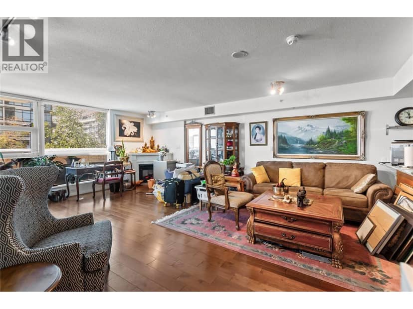 302 188 E ESPLANADE, North Vancouver, photo 4