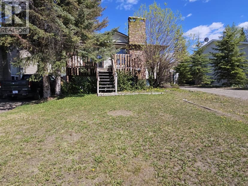 167 Sukunka Avenue, Tumbler Ridge