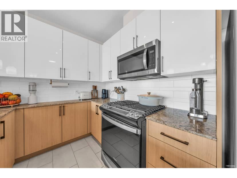 1805 280 ROSS DRIVE, New Westminster, photo 4