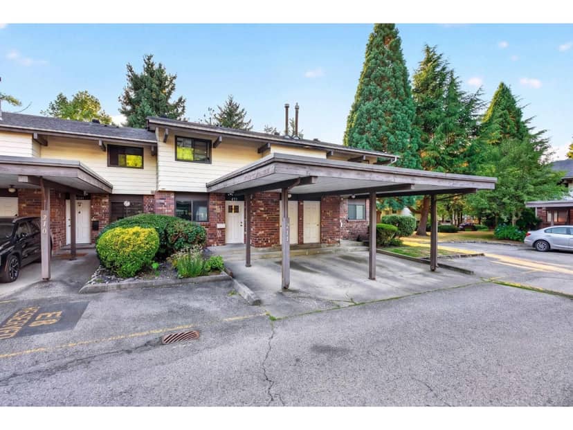 211 13931 74 AVENUE, Surrey