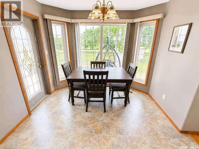 McDonald Acreage, Weyburn Rm No. 67, photo 3