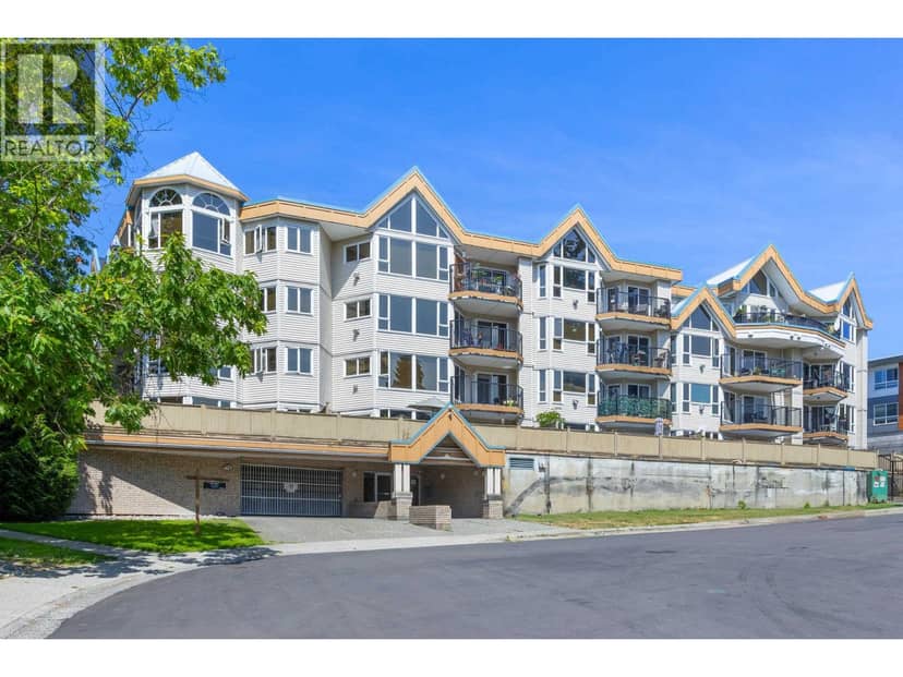 207 11595 FRASER STREET, Maple Ridge