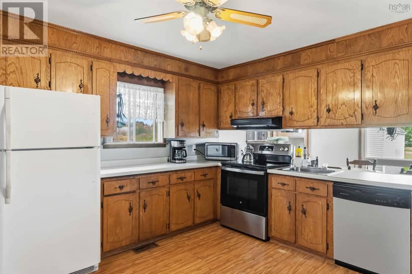 3438 Highway 1, Belliveaus Cove, photo 7
