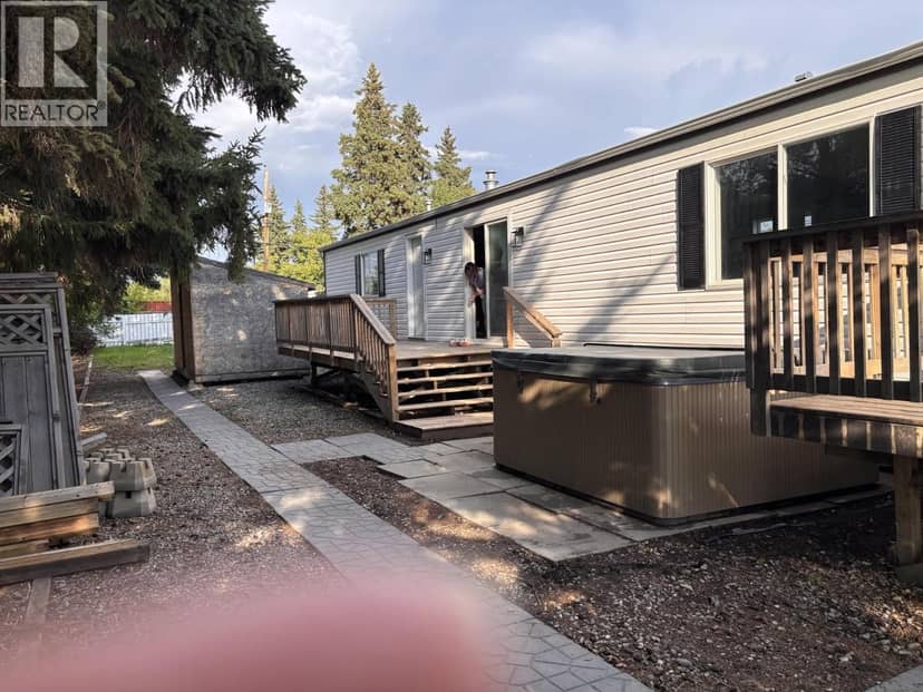 10279 101 STREET, Taylor, photo 2