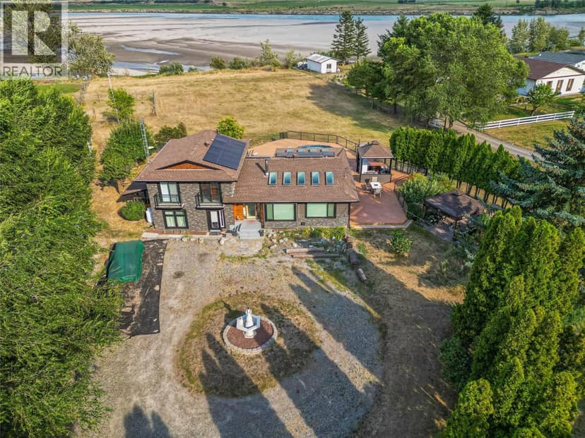 8576 WESTSYDE Road, Kamloops