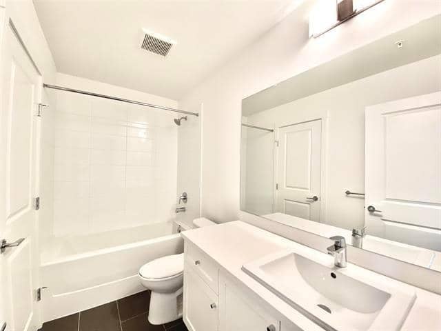 102 15858 FRASER HIGHWAY, Surrey, photo 6
