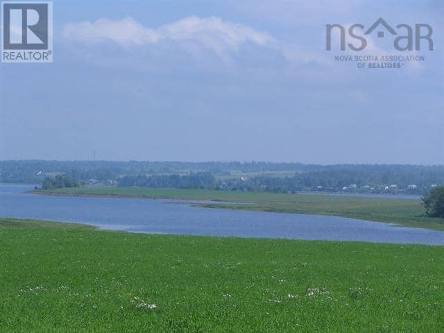 202 Seastone Drive, Port Howe, photo 2