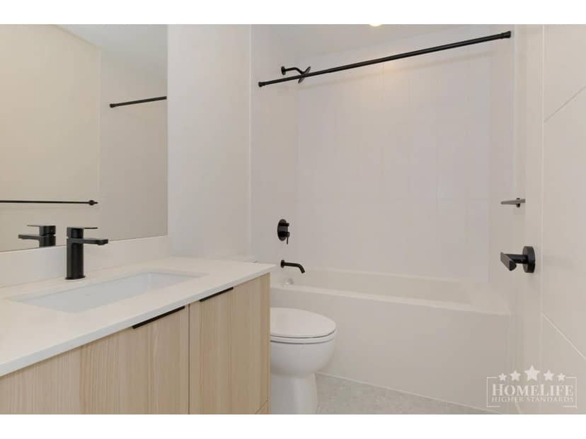 317 20769 FRASER HIGHWAY, Langley, photo 8