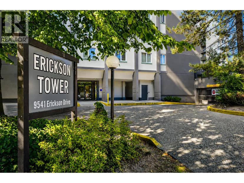 905 9541 ERICKSON DRIVE, Burnaby