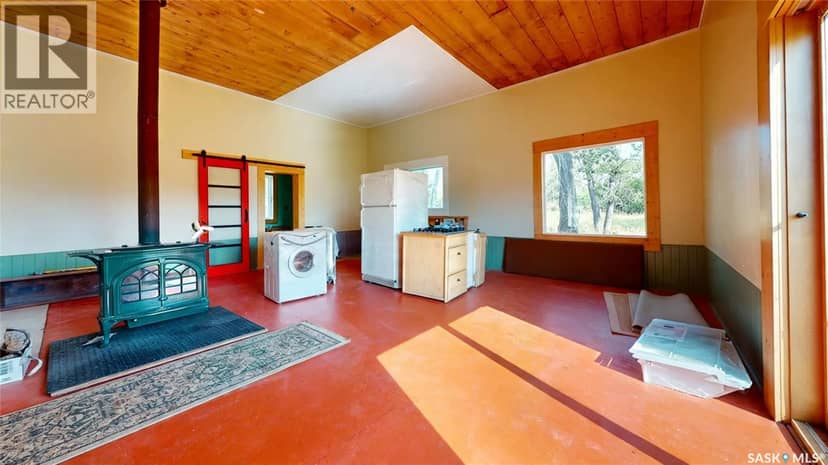 2 Chimney Coulee ROAD, Eastend, photo 4