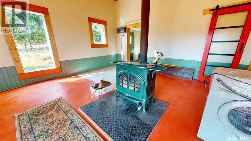2 Chimney Coulee ROAD, Eastend, photo 6