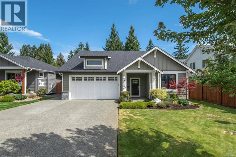 710 Salal St, Campbell River