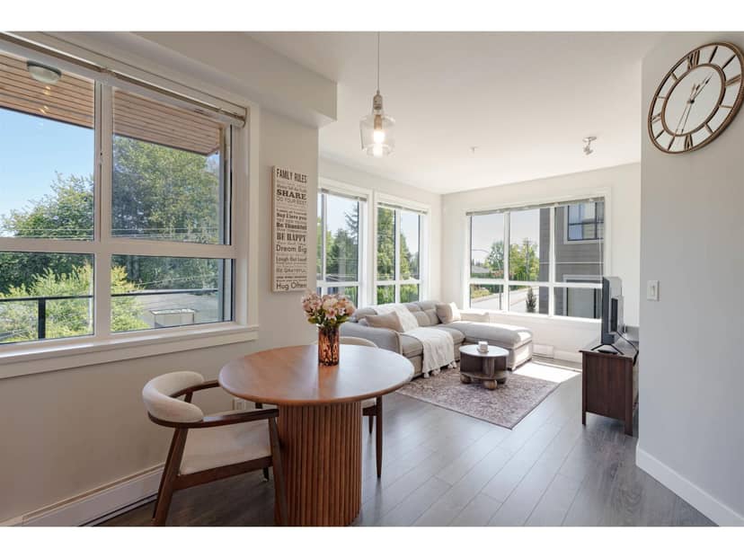 406 15388 105 AVENUE, Surrey