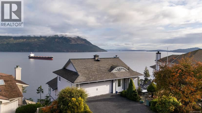 3697 Marine Vista, Cobble Hill