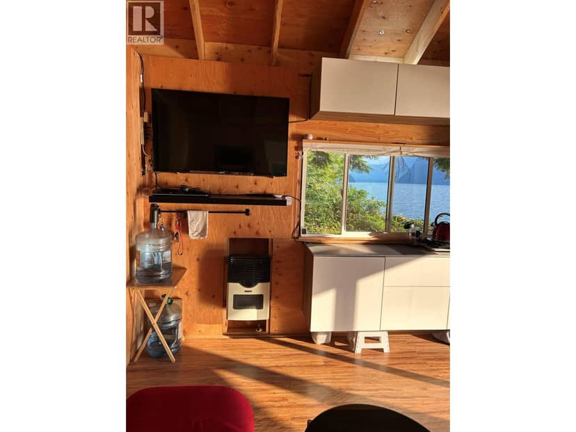 4 SOUTH OF DEBECK CREEK, Pitt Meadows, photo 8