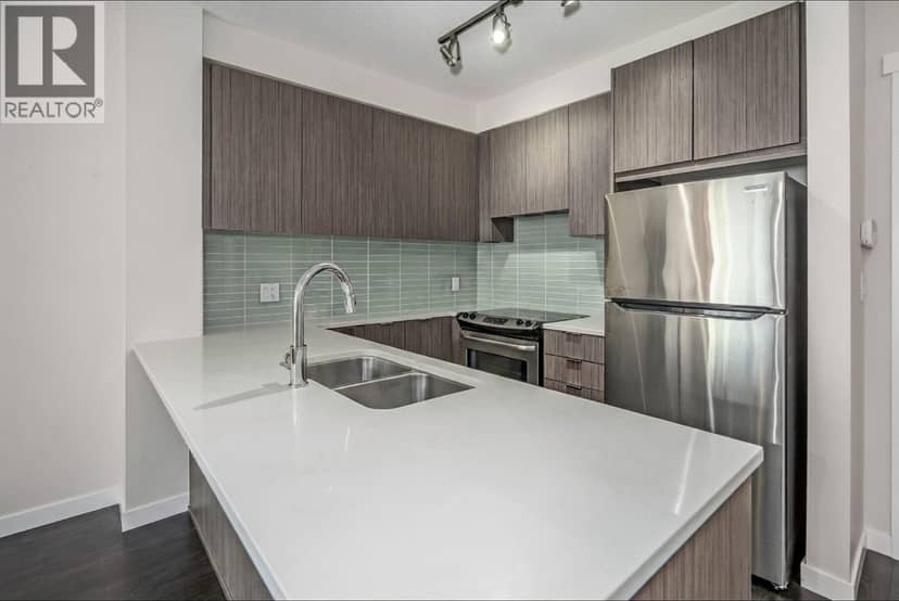108 9168 SLOPES MEWS, Burnaby, photo 2