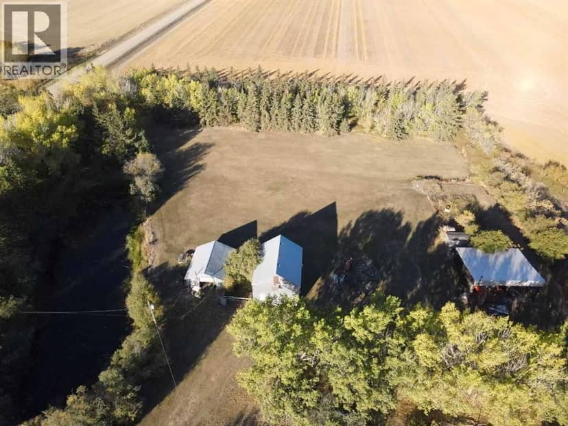 81404 rr223, Rural Northern Sunrise County, photo 2
