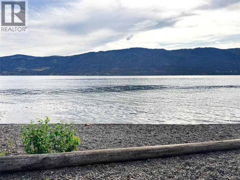9775/9819 Okanagan Centre Road W, Lake Country, photo 8