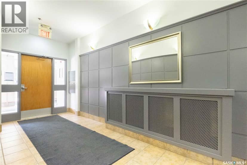 403 1839 Scarth STREET, Regina, photo 2