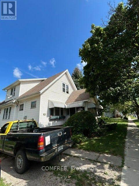 49 Talbot Street E, Chatham-Kent, photo 2
