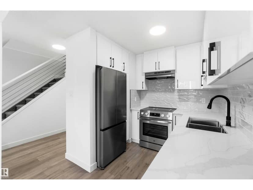 350 Clareview Rd NW, Edmonton, photo 4