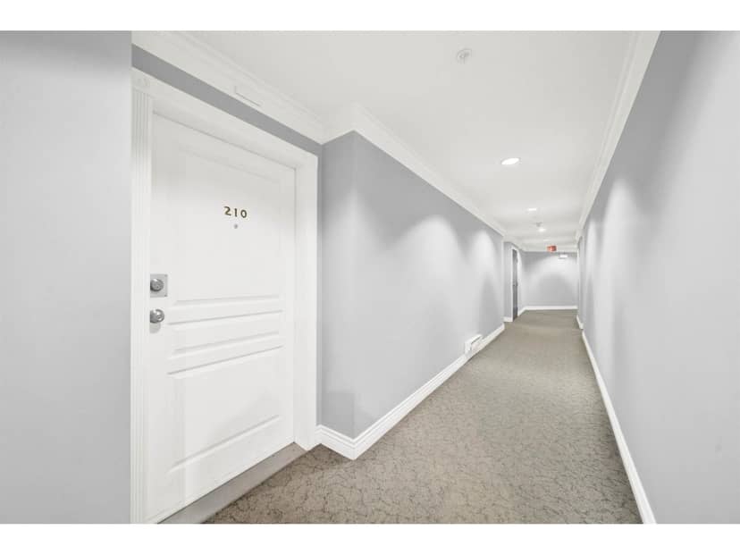 210 8115 121A STREET, Surrey, photo 2