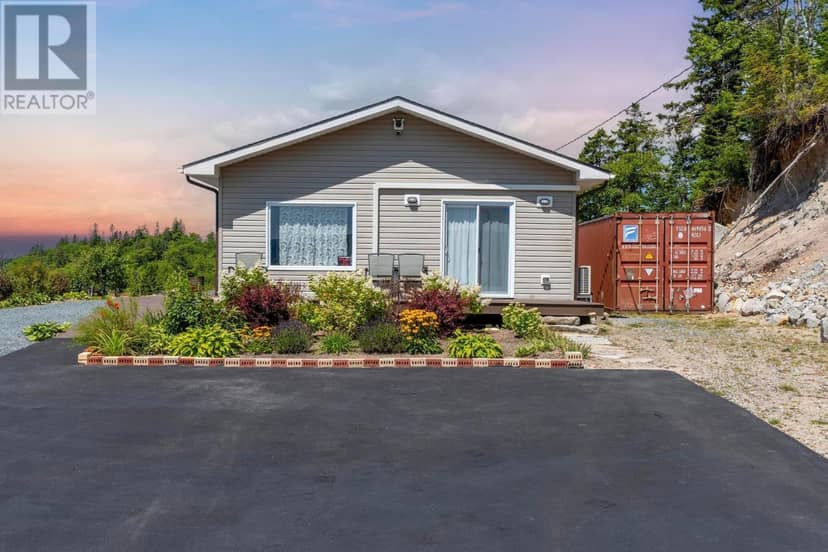 166 Hillside Drive, Boutiliers Point, photo 2
